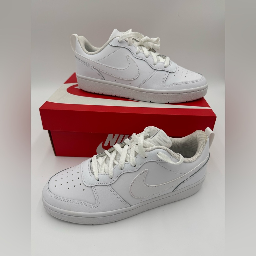 Nike Boys White Sneakers